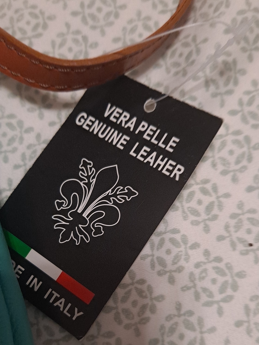Vera Pelle Italian Leather Teal Crossbody Bag with Tan Trim NWT - Picture 4 of 4